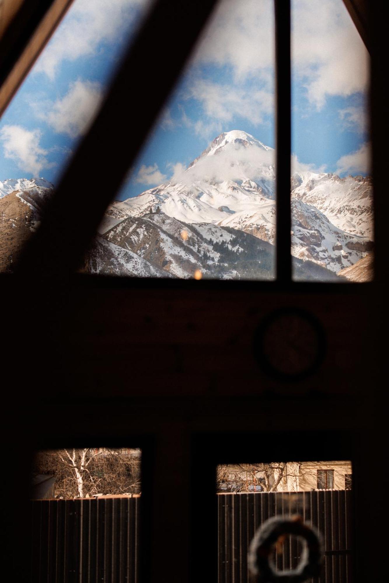 فيلا Via Kazbegi المظهر الخارجي الصورة